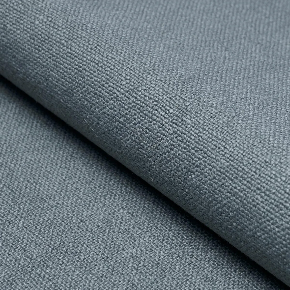 Schumacher 84491 Lars Rustic Linen Sky fabric swatch