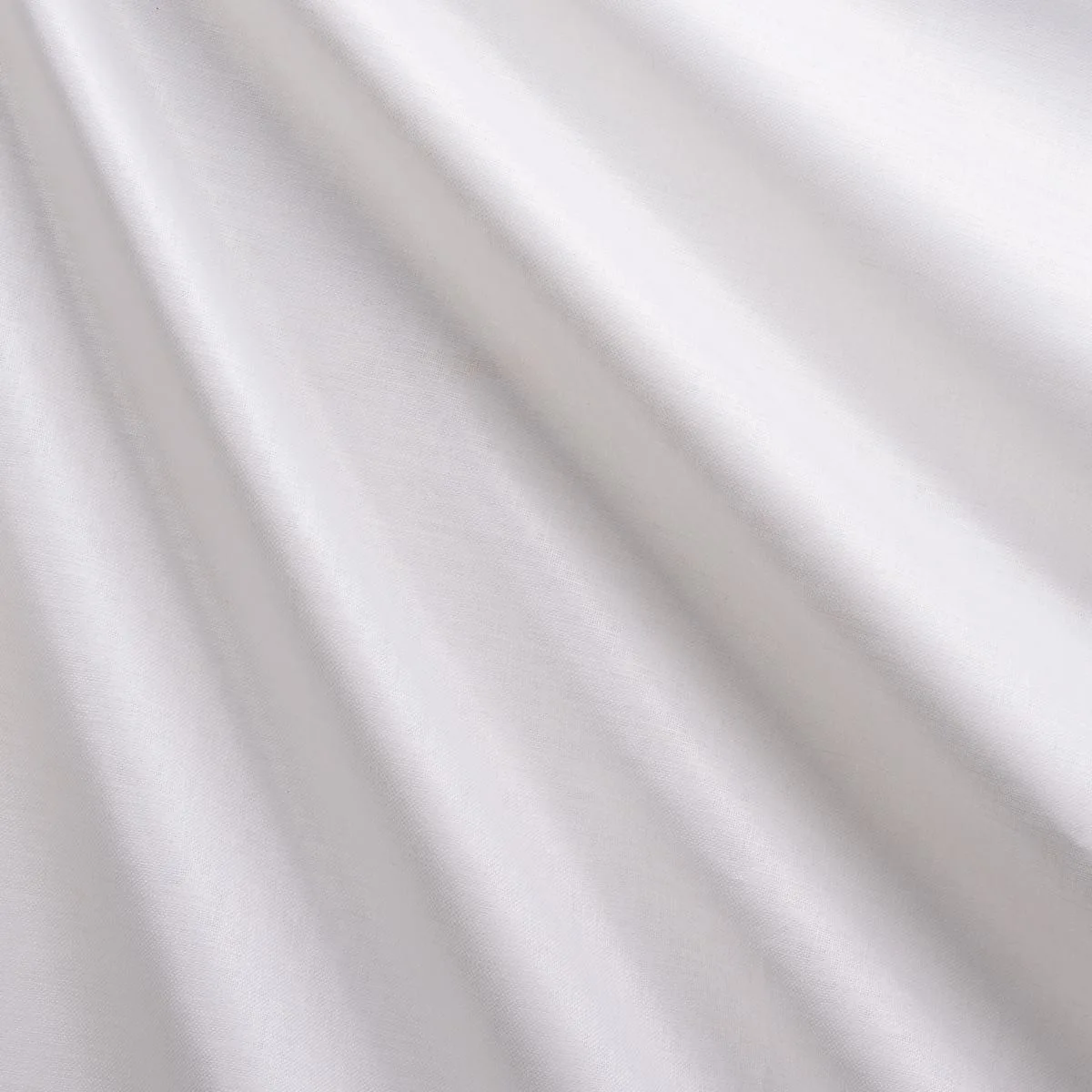 Schumacher 85270 Patent Linen White fabric swatch