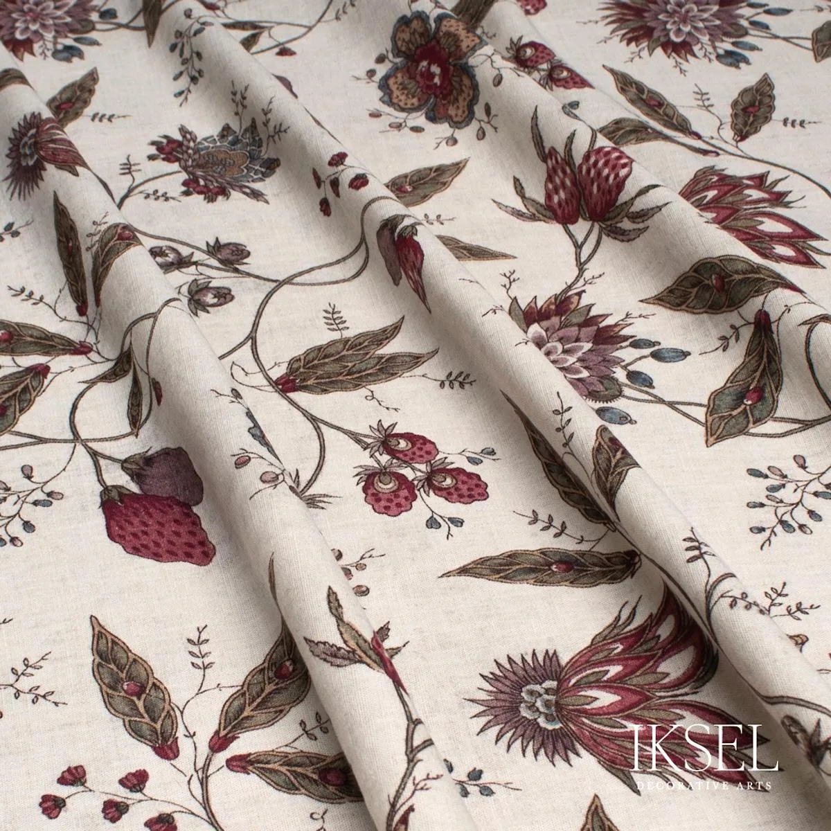 Schumacher RF914CS01 ProvençAl Indienne Original fabric swatch