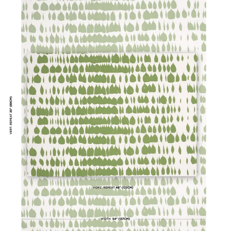 Schumacher 175209 Queen Of Spain Green fabric swatch