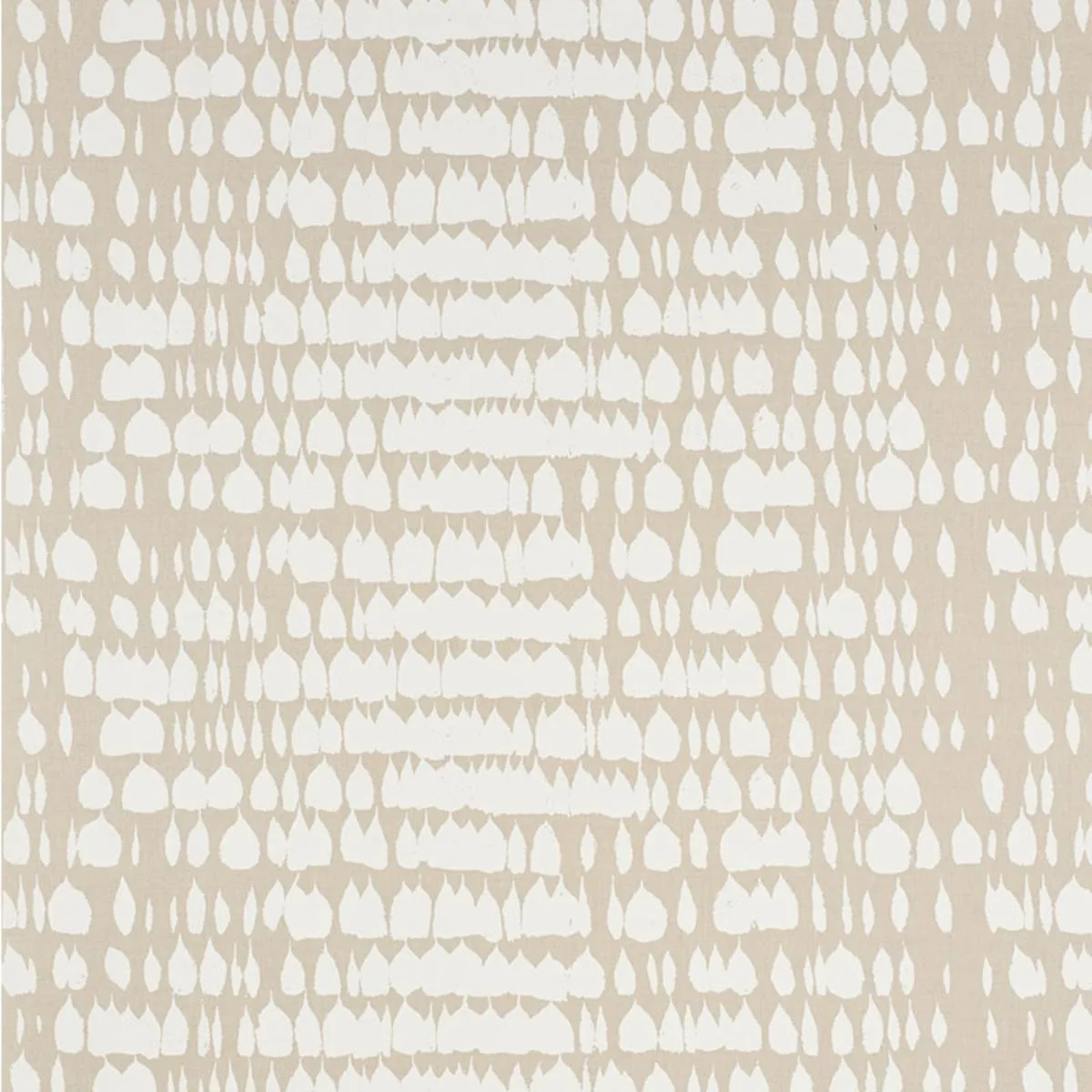 Schumacher 175205 Queen Of Spain Natural fabric swatch