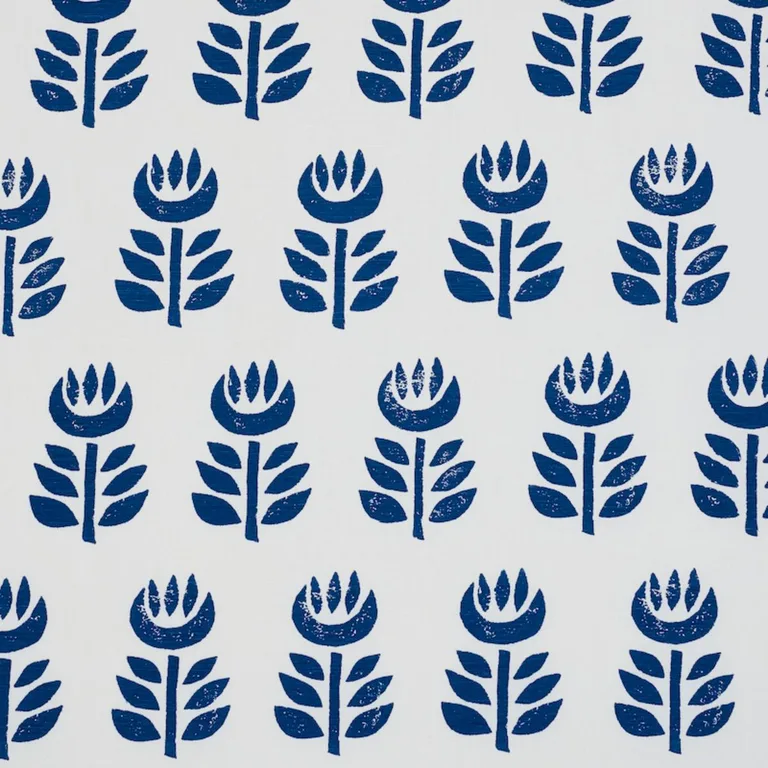 Schumacher 179402 Rosenborg Hand Print Navy fabric swatch