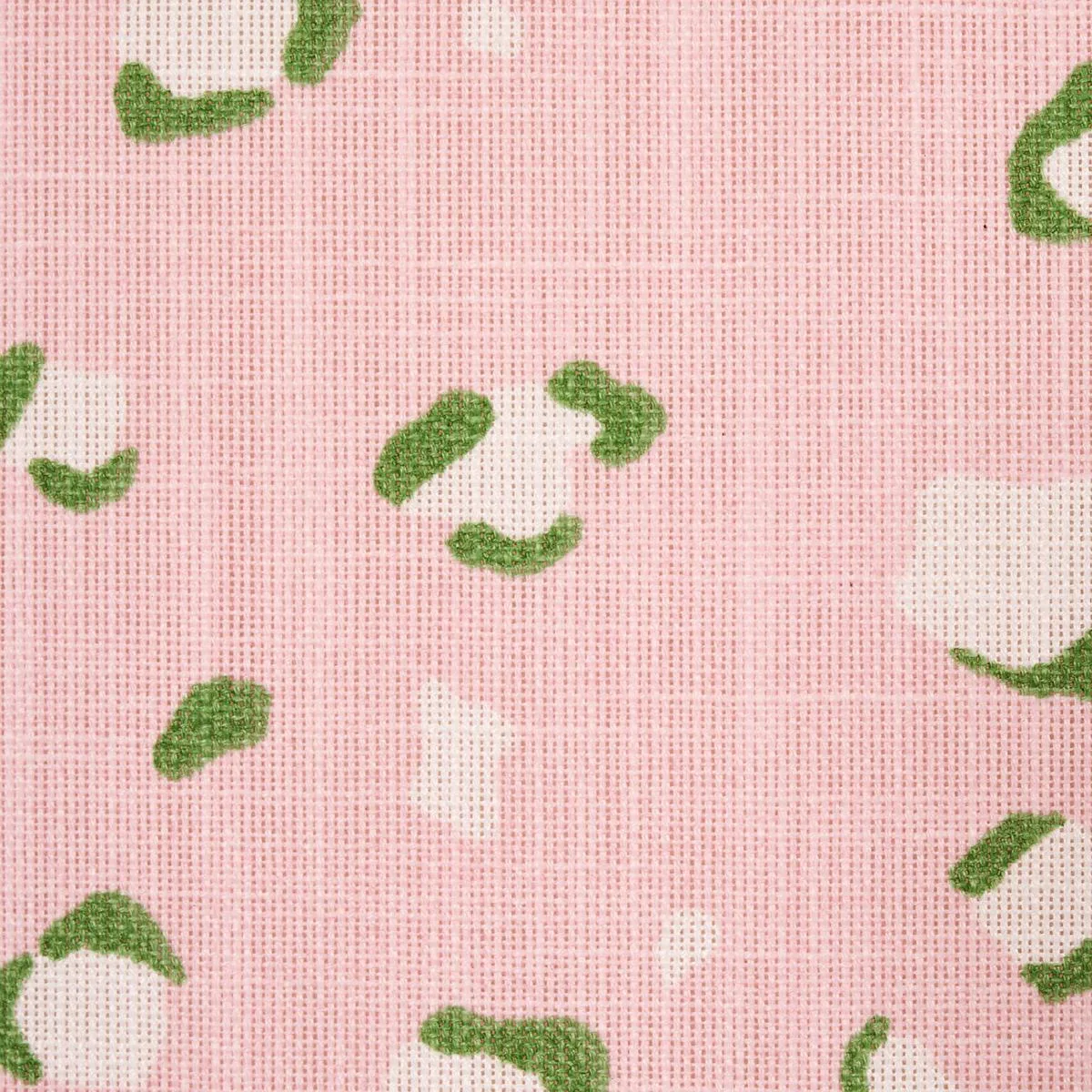 Schumacher 180942 Wild At Heart Indoor/ Outdoor Pink fabric swatch