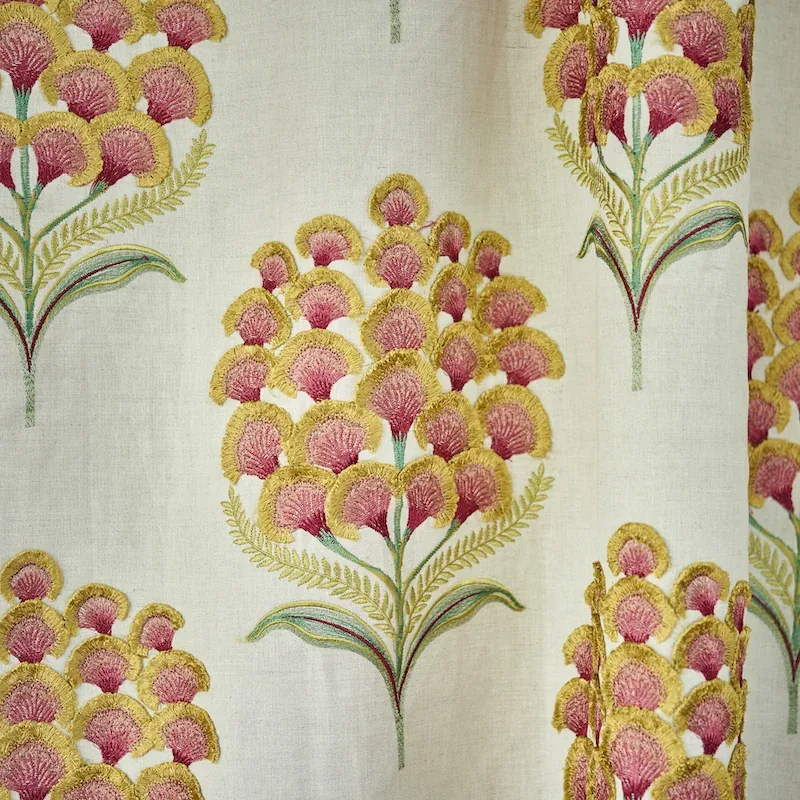 AURELIA EMBROIDERY Fabric – NATURAL | Schumacher | Wallpaper AURELIA EMBROIDERY fabric NATURAL color by Schumacher