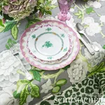 BERMUDA BLOSSOMS Fabric – SLATE | Schumacher | Wallpaper Twi BERMUDA BLOSSOMS fabric SLATE color by Schumacher