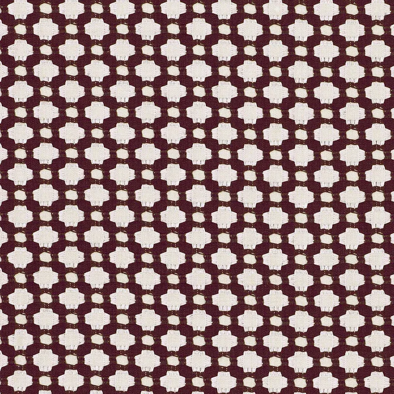 62611 | BETWIXT – BEAR/IVORY