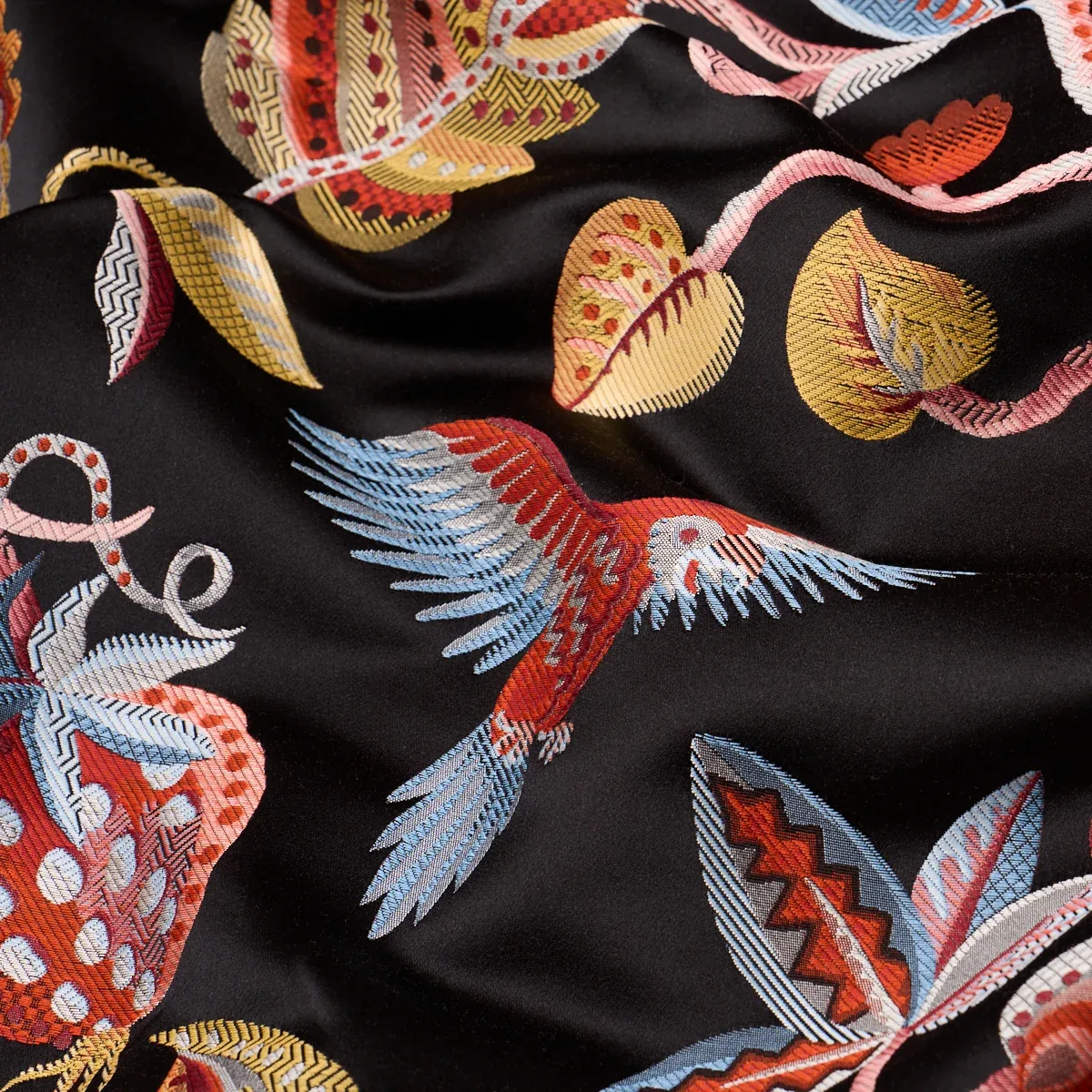 BIRDS OF PARADISE WOVEN Fabric – NOIR | Schumacher | Wallpap BIRDS OF PARADISE WOVEN fabric NOIR color by Schumacher