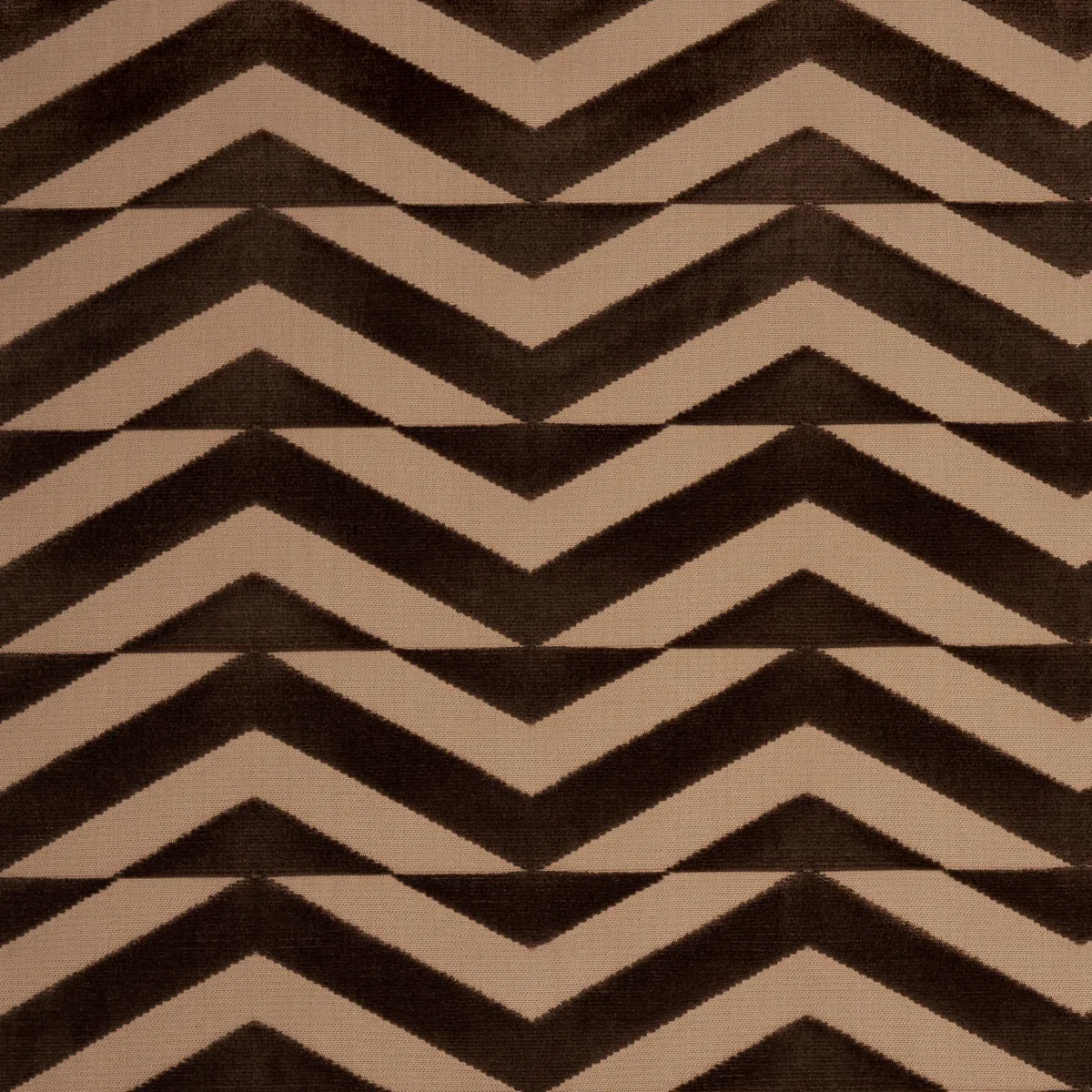 81811 | BROKEN CHEVRON CUT VELVET – BROWN ON CAMEL