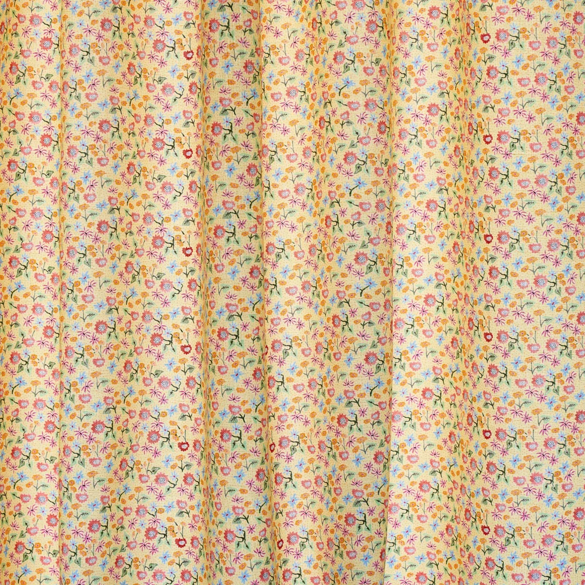 CALICO Fabric – GIVERNY | Schumacher | Wallpaper Twins CALICO fabric GIVERNY color by Schumacher