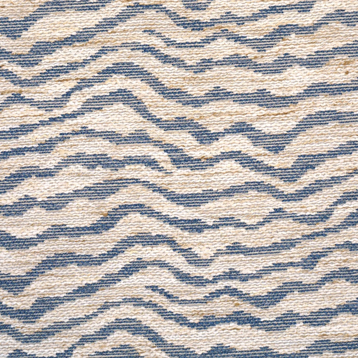 CAMMIE PERFORMANCE Fabric – INDIGO | Schumacher | Wallpaper CAMMIE PERFORMANCE fabric INDIGO color by Schumacher