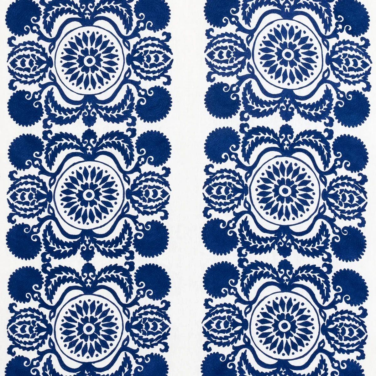 70260 | CASTANET EMBROIDERY – COBALT