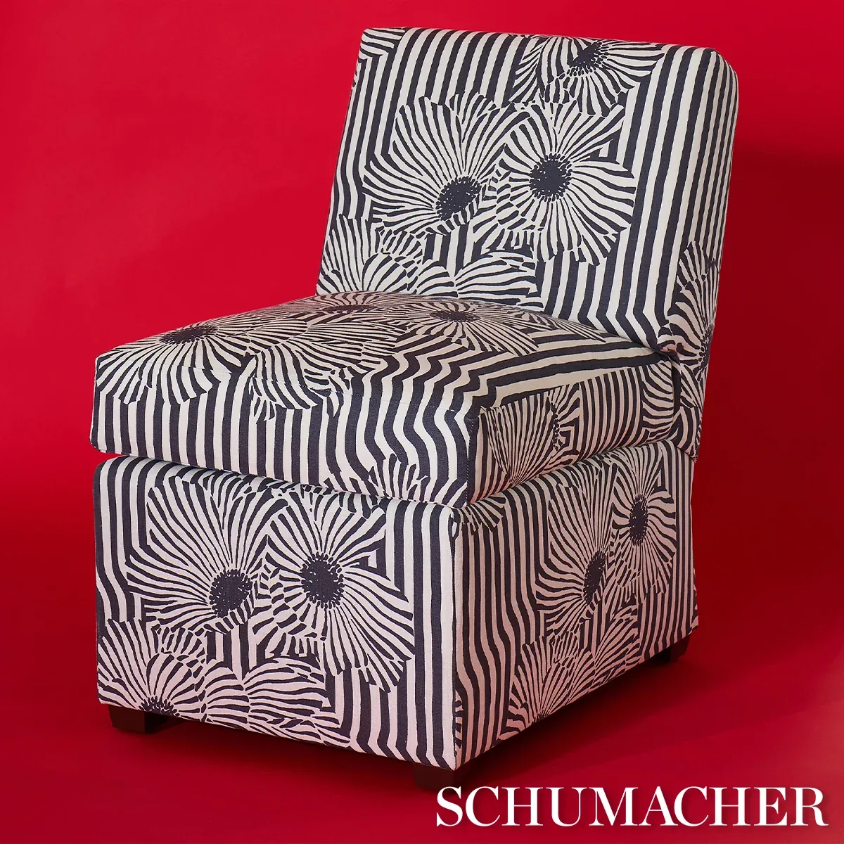 CHANEY FLORAL Fabric – CARBON | Schumacher | Wallpaper Twins CHANEY FLORAL fabric CARBON color by Schumacher