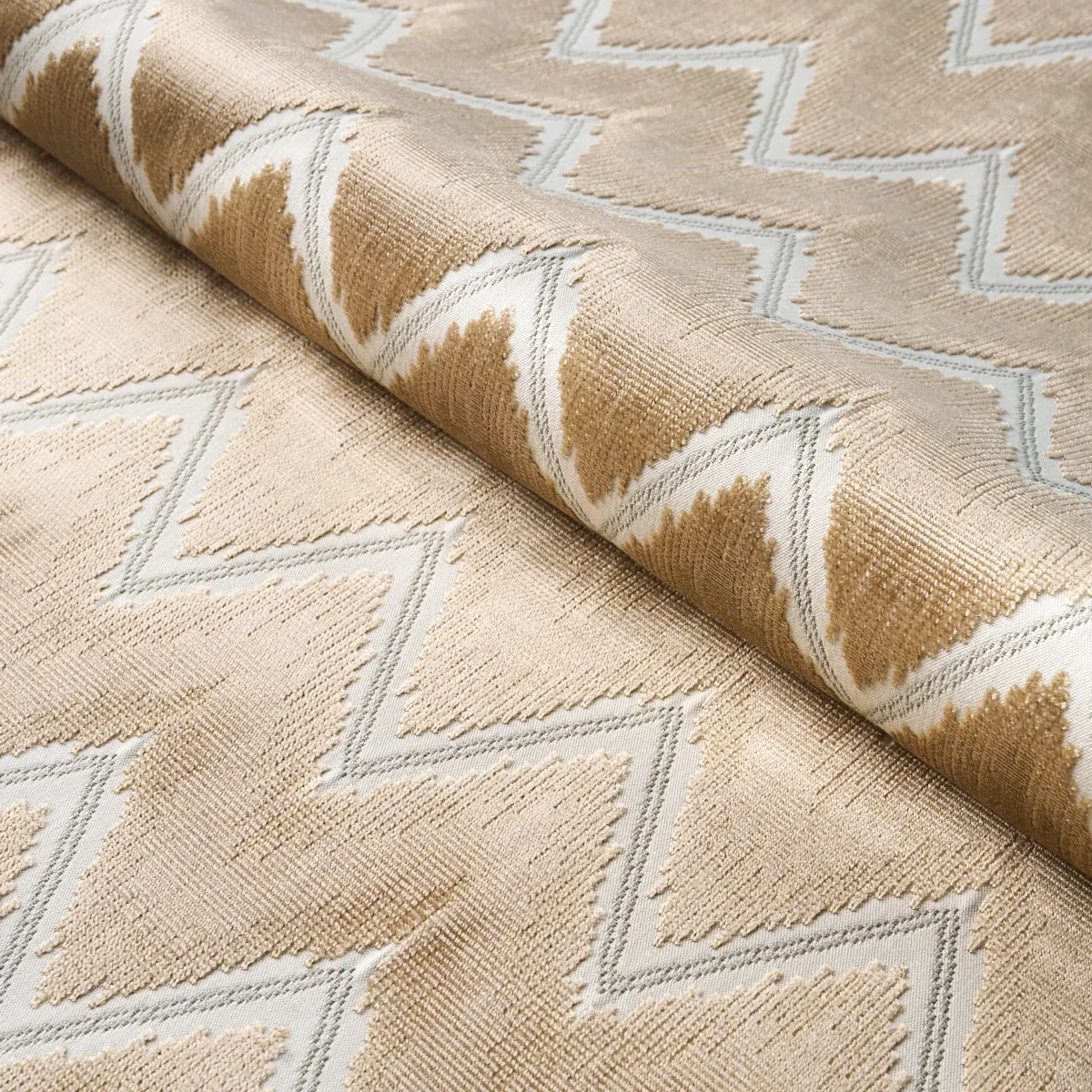 72845 | CHEVRON VELVET – GOLD