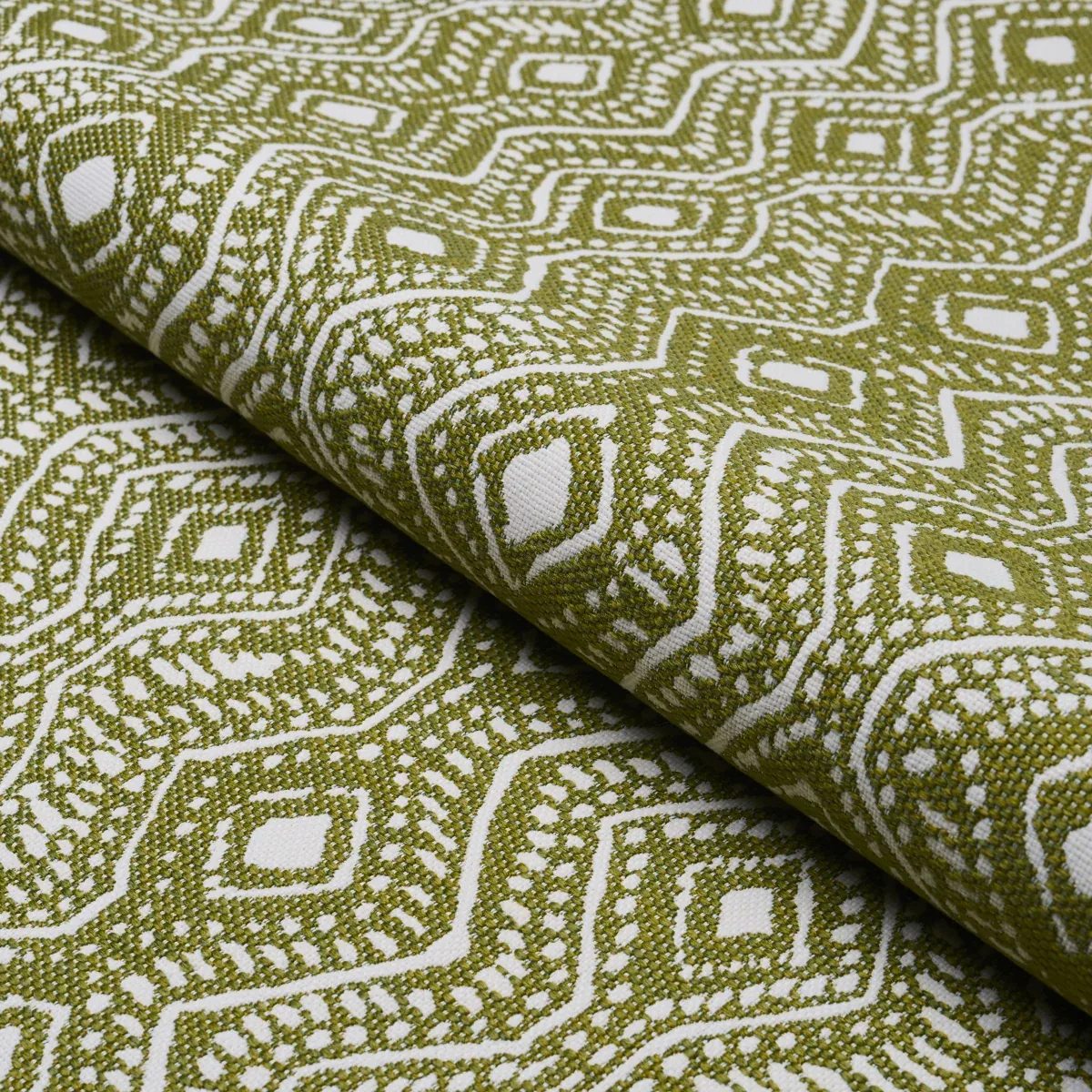 COLMA INDOOR/OUTDOOR fabric VERDE color by Schumacher