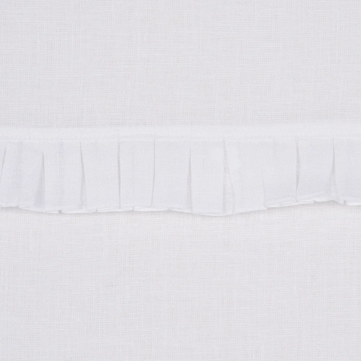 DOROTHY PLEATED LINEN Fabric – IVORY | Schumacher | Wallpape DOROTHY PLEATED LINEN fabric IVORY color by Schumacher