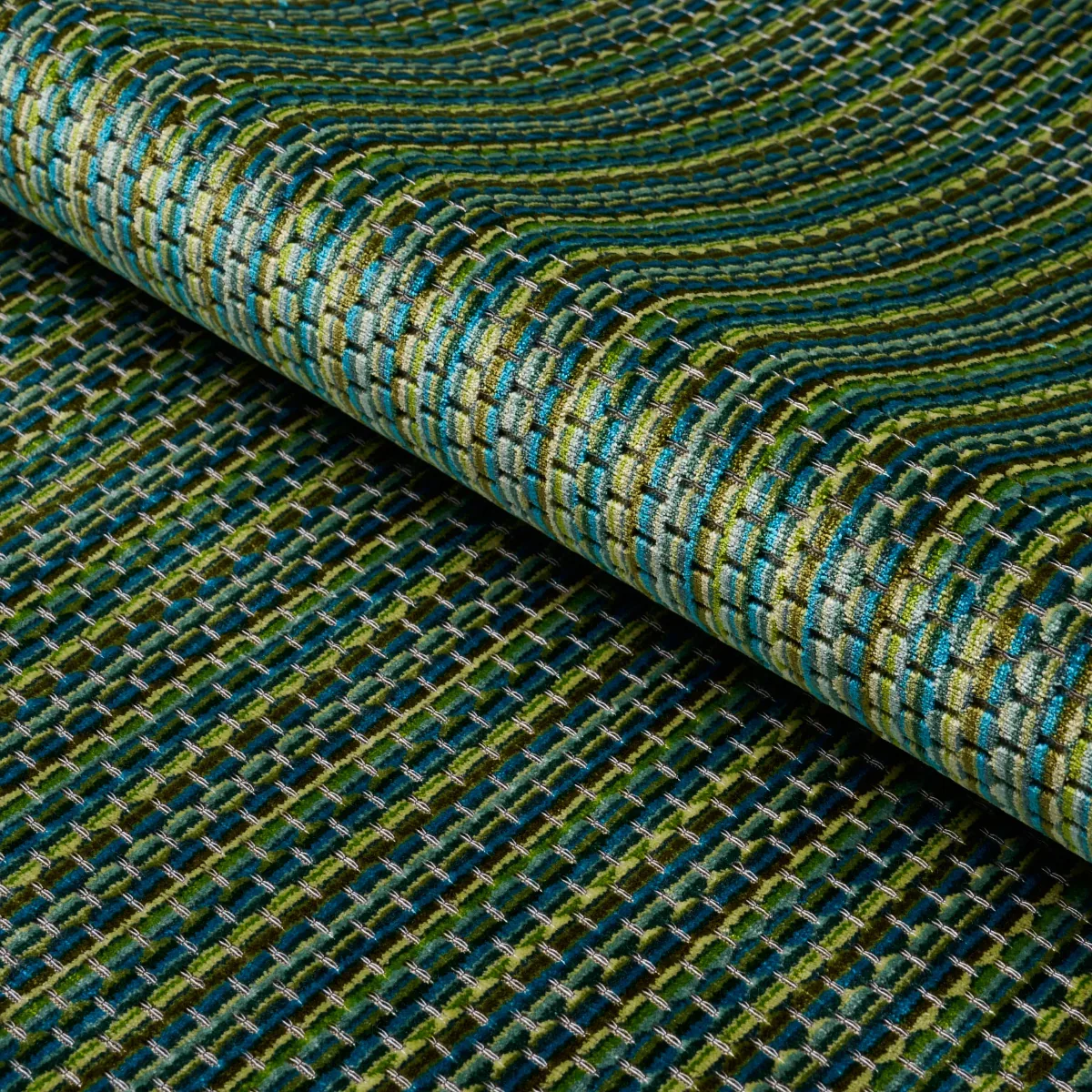 66917 | DOWNTOWN VELVET – PEACOCK