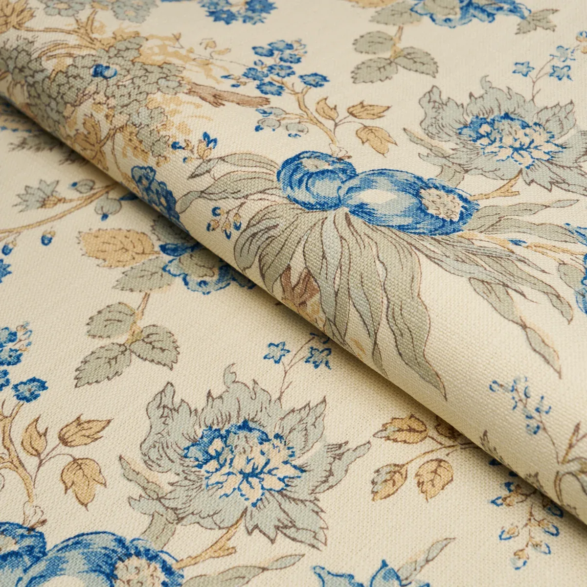 ELLIS FLORAL VINE Fabric – INDIGO | Schumacher | Wallpaper T ELLIS FLORAL VINE fabric INDIGO color by Schumacher