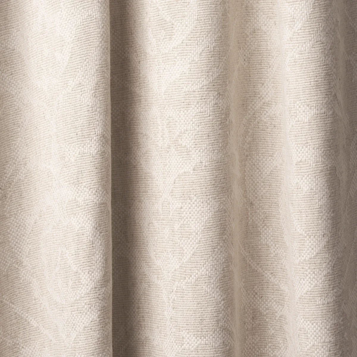 FLORA CASHMERE DAMASK Fabric – NATURAL | Schumacher | Wallpa FLORA CASHMERE DAMASK fabric NATURAL color by Schumacher