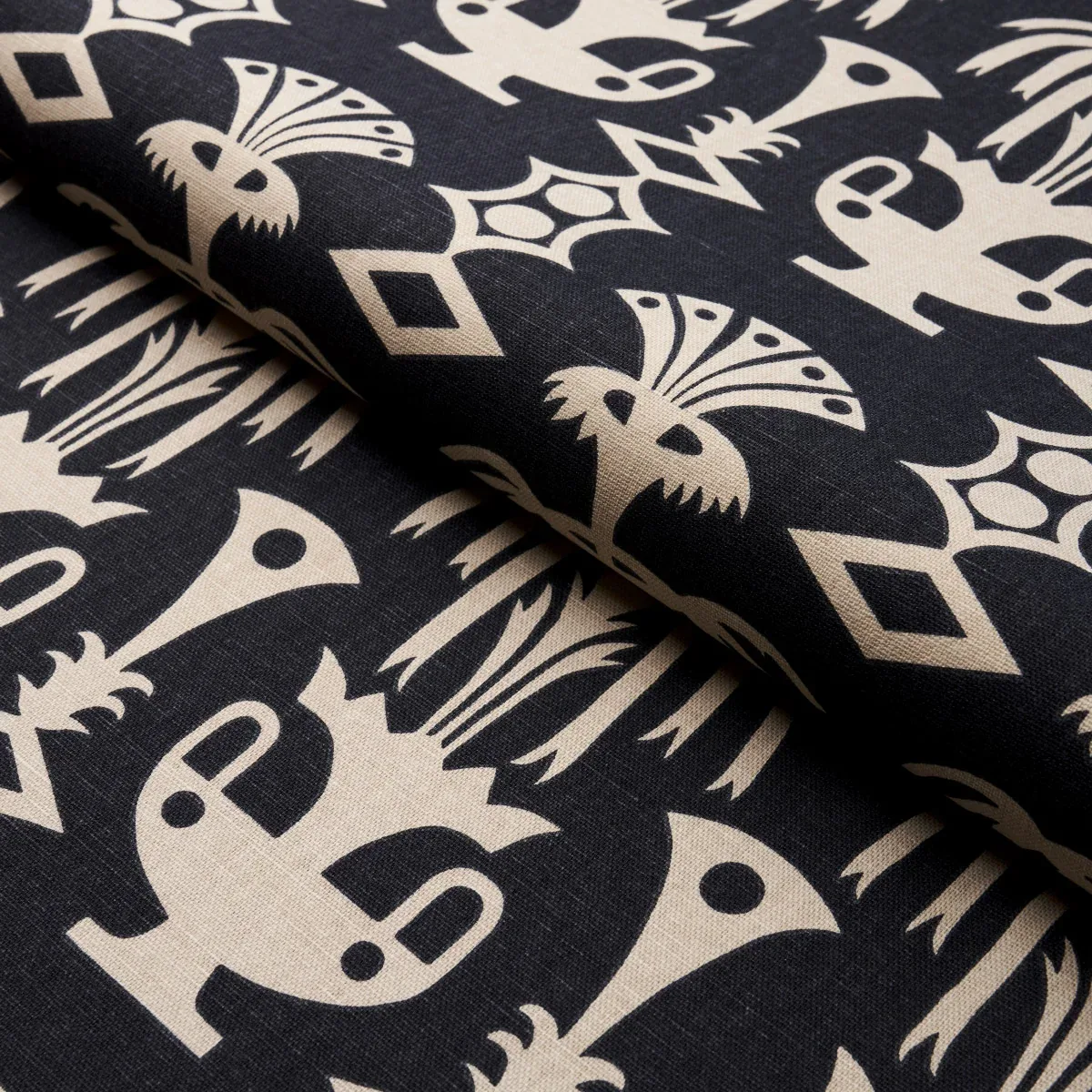 FOUNTAIN GRASS Fabric – BLACK | Schumacher | Wallpaper Twins FOUNTAIN GRASS fabric BLACK color by Schumacher