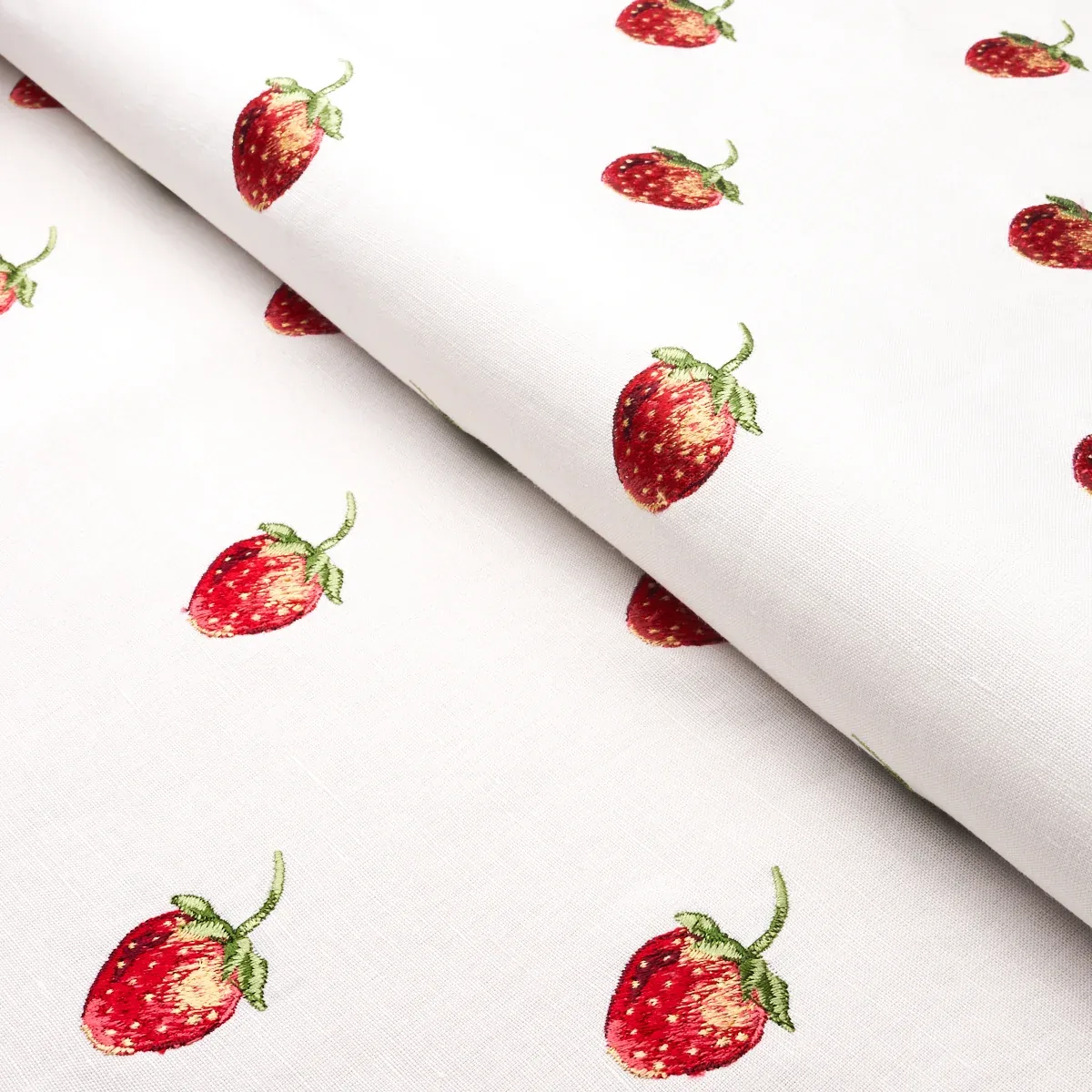FRESHIE FRESH Fabric – IVORY | Schumacher | Wallpaper Twins FRESHIE FRESH fabric IVORY color by Schumacher