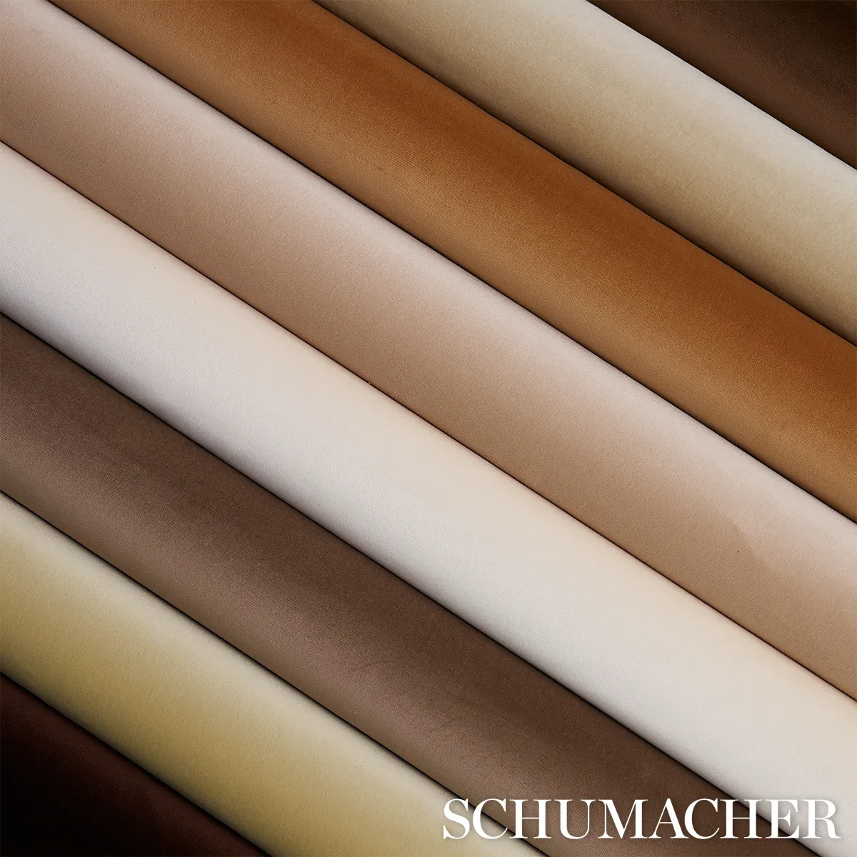 GAINSBOROUGH VELVET Fabric – CHAMPAGNE | Schumacher | Wallpa GAINSBOROUGH VELVET fabric CHAMPAGNE color by Schumacher