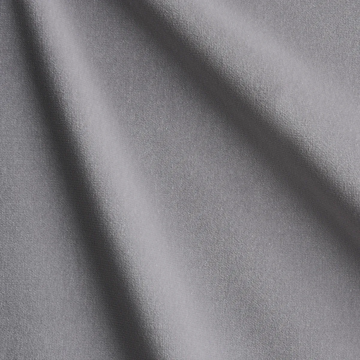 42742 | GAINSBOROUGH VELVET – PLATINUM