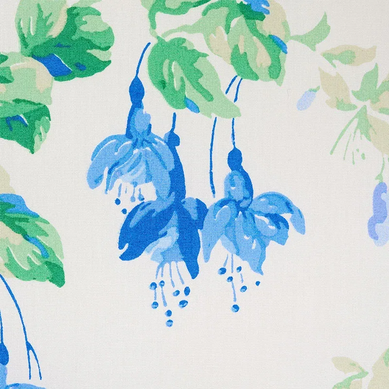 GARDEN GATE CHINTZ Fabric – COBALT | Schumacher | Wallpaper GARDEN GATE CHINTZ fabric COBALT color by Schumacher