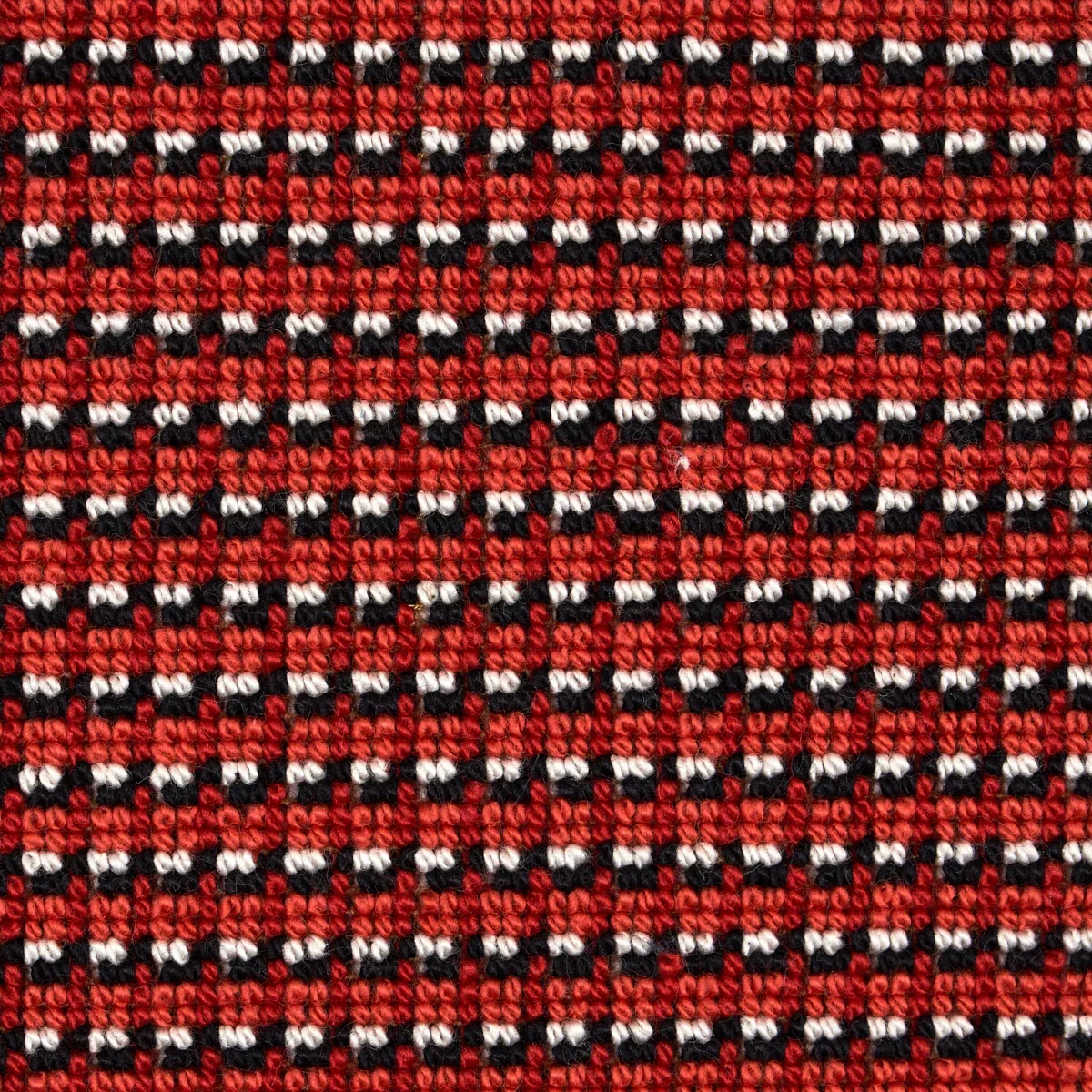 81003 | GRUNDA ÉPINGLÉ – CINNABAR