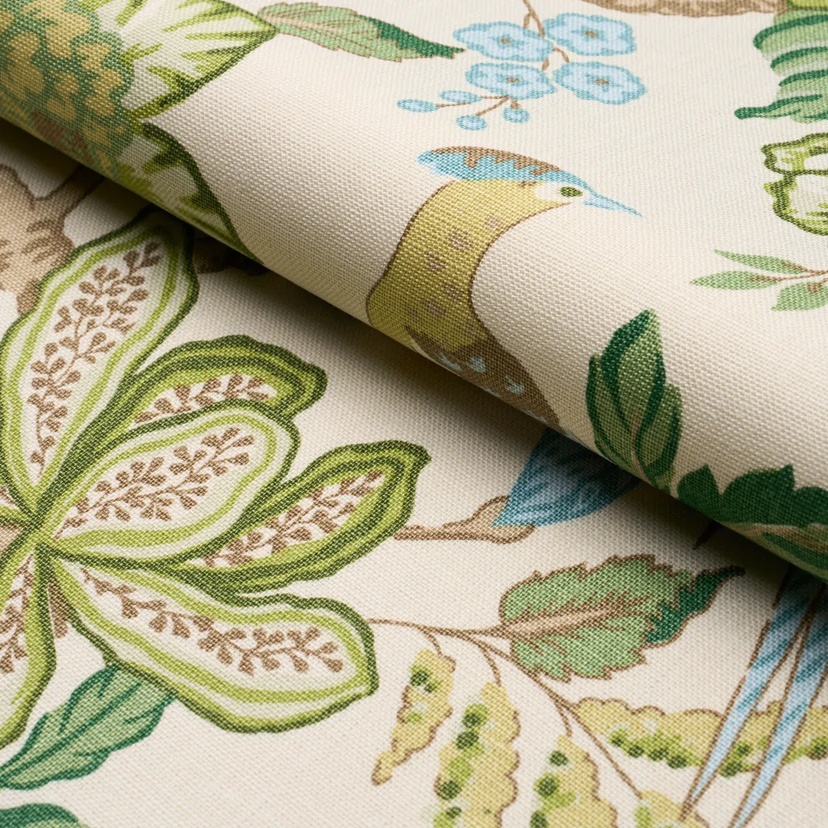 HUNTINGTON GARDENS Fabric – PARADIS | Schumacher | Wallpaper HUNTINGTON GARDENS fabric PARADIS color by Schumacher