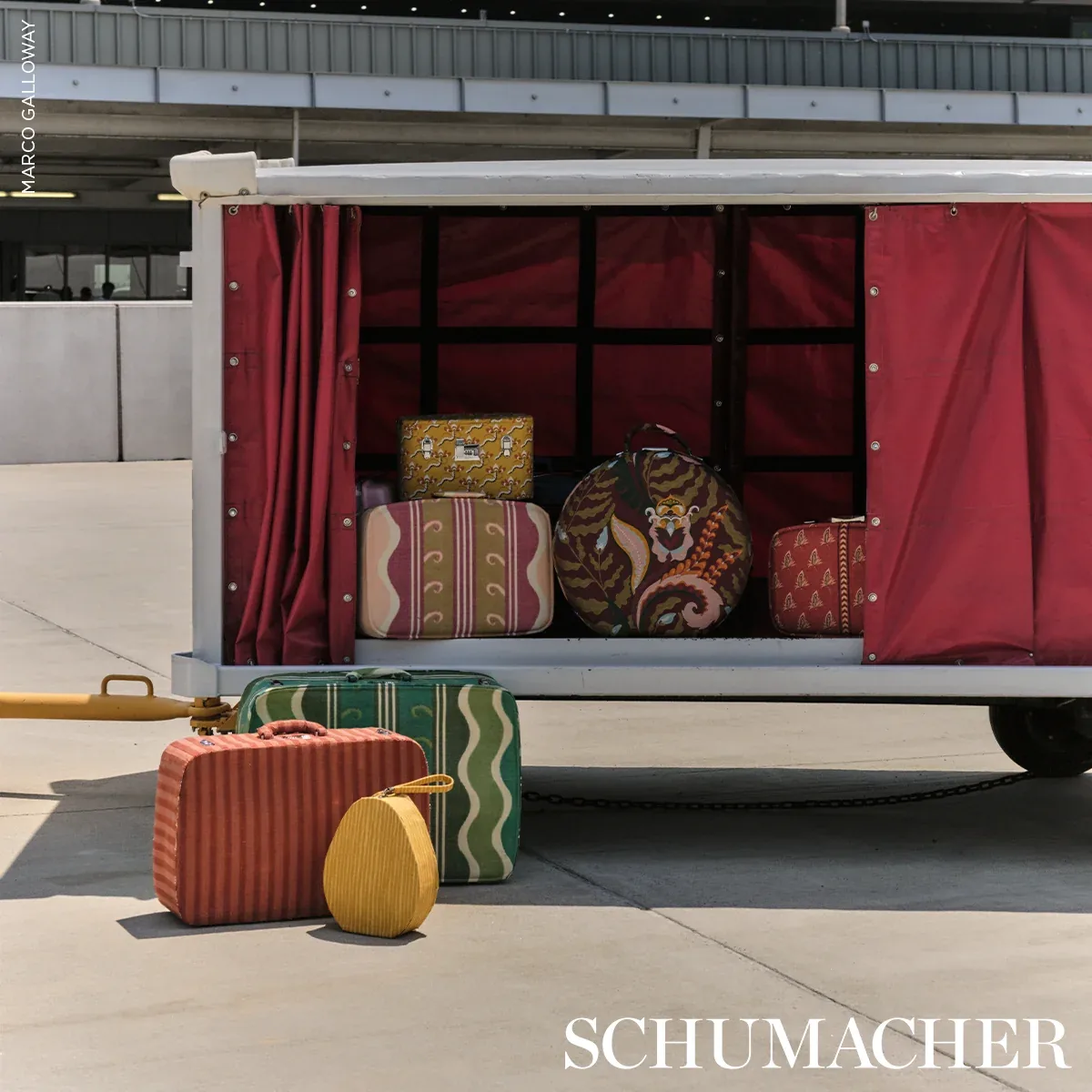 JAIPUR FANTAISIE Fabric – AUBERGINE | Schumacher | Wallpaper JAIPUR FANTAISIE fabric AUBERGINE color by Schumacher