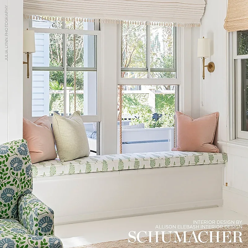 JUNIPER BLOCK PRINT Fabric – GREEN | Schumacher | Wallpaper JUNIPER BLOCK PRINT fabric GREEN color by Schumacher