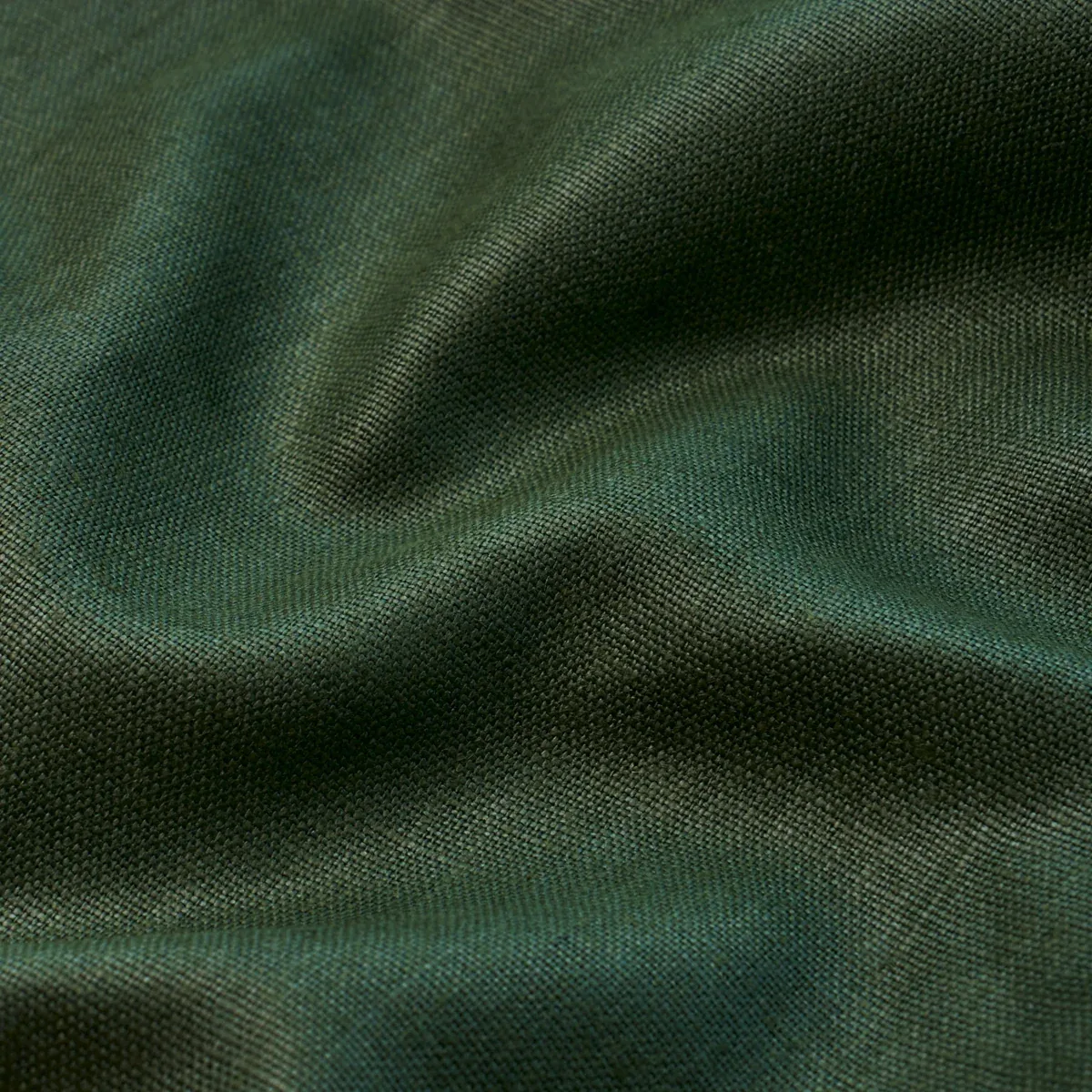 LEO GLAZED LINEN Fabric – BOXWOOD | Schumacher | Wallpaper T LEO GLAZED LINEN fabric BOXWOOD color by Schumacher