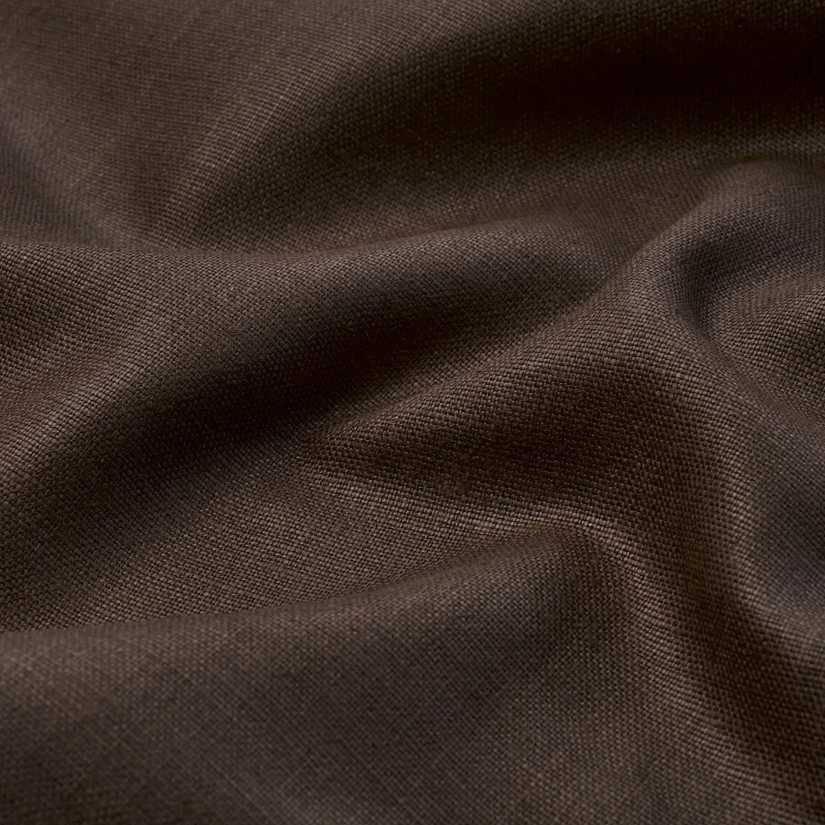 LEO GLAZED LINEN Fabric – CHOCOLATE | Schumacher | Wallpaper LEO GLAZED LINEN fabric CHOCOLATE color by Schumacher