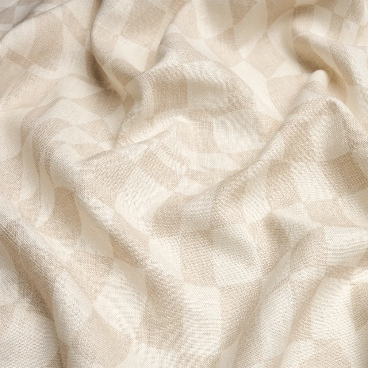 LOOSE CHECK Fabric – LIGHT NEUTRAL | Schumacher | Wallpaper LOOSE CHECK fabric LIGHT NEUTRAL color by Schumacher