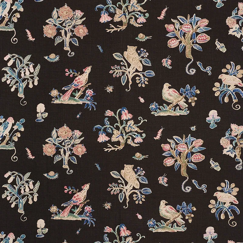176750 | MAGICAL MENAGERIE – BLACK