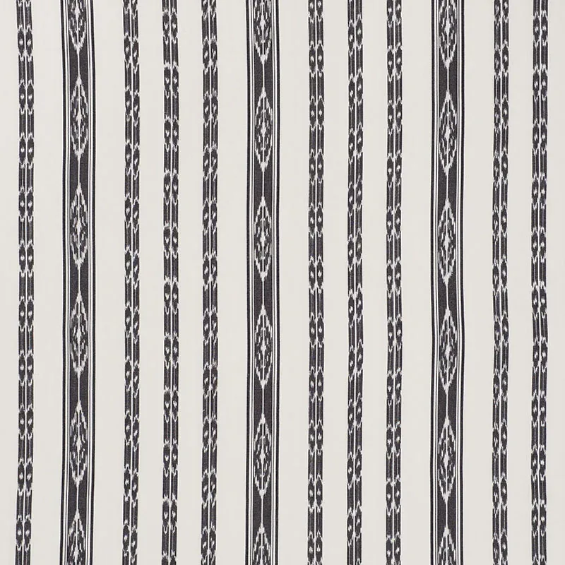 71982 | MARIAM IKAT – BLACK