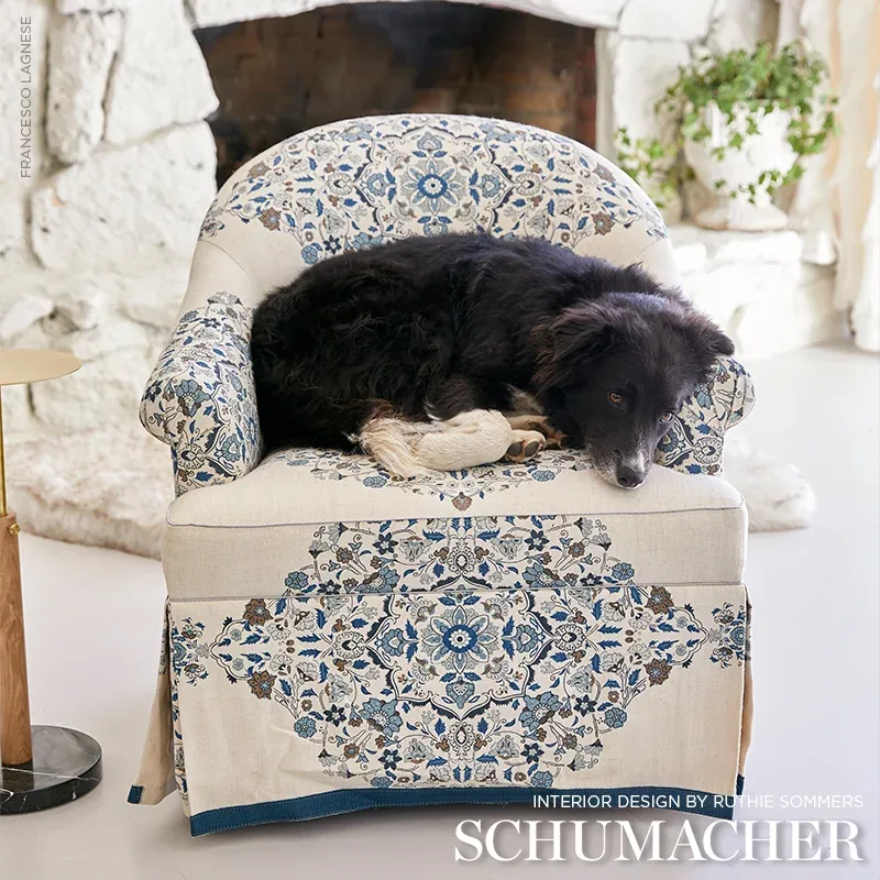 MEHNDI LINEN PRINT Fabric – INDIGO | Schumacher | Wallpaper MEHNDI LINEN PRINT fabric INDIGO color by Schumacher