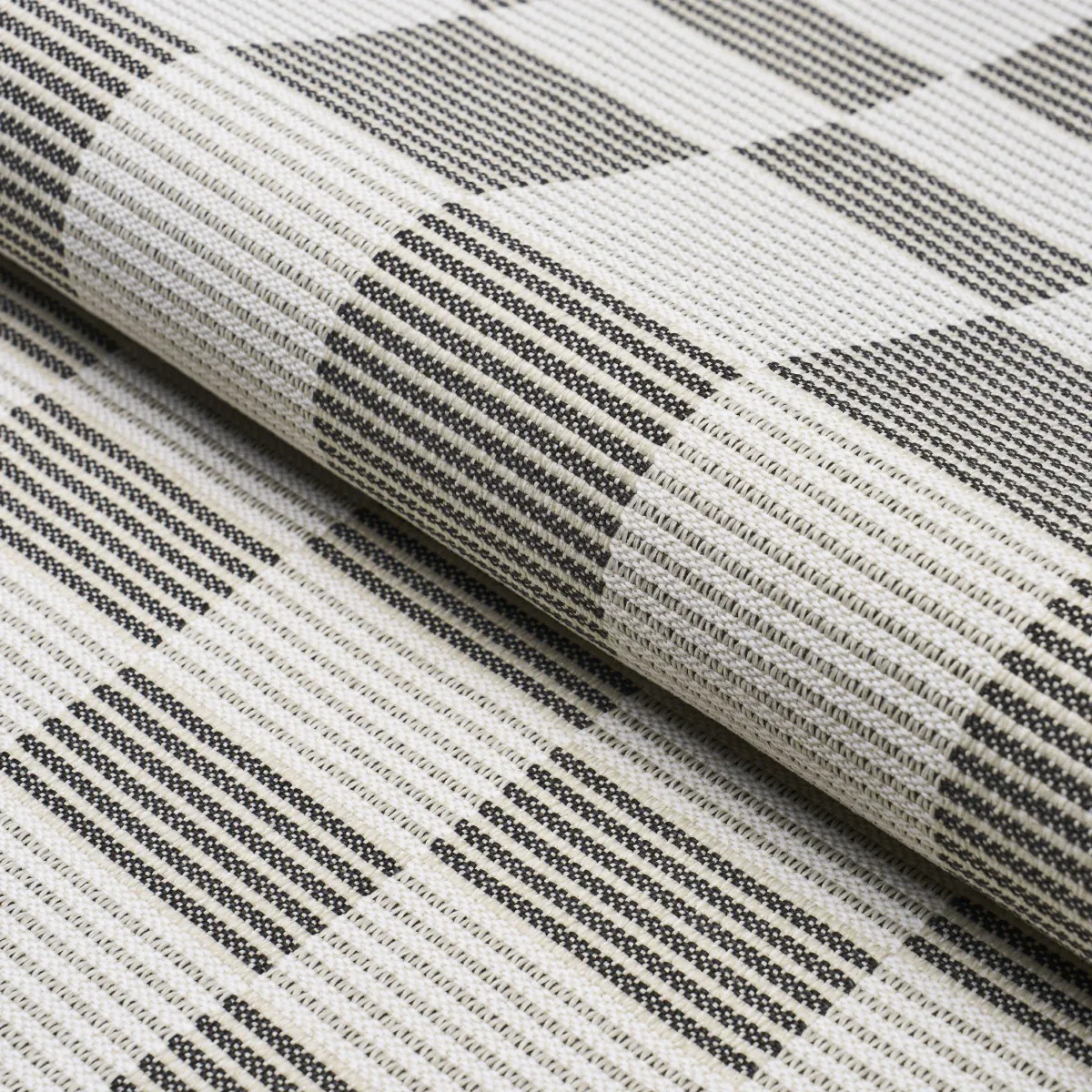 84281 | MORRO INDOOR/OUTDOOR – GRAPHITE