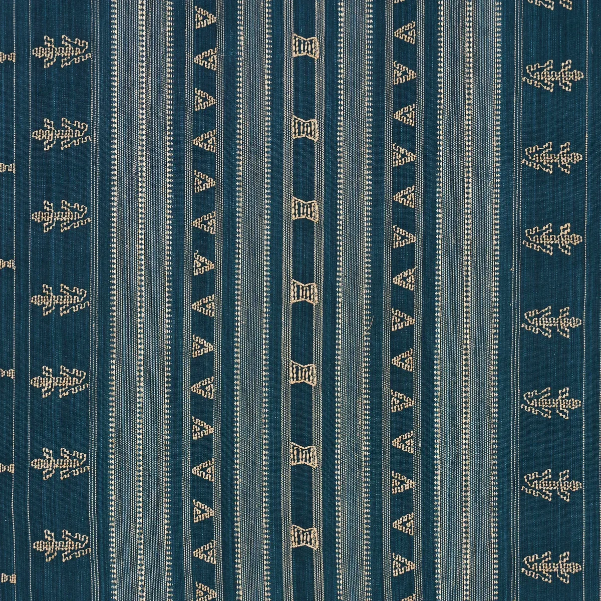 84060 | NIMA EMBROIDERED COTTON LINEN – INDIGO