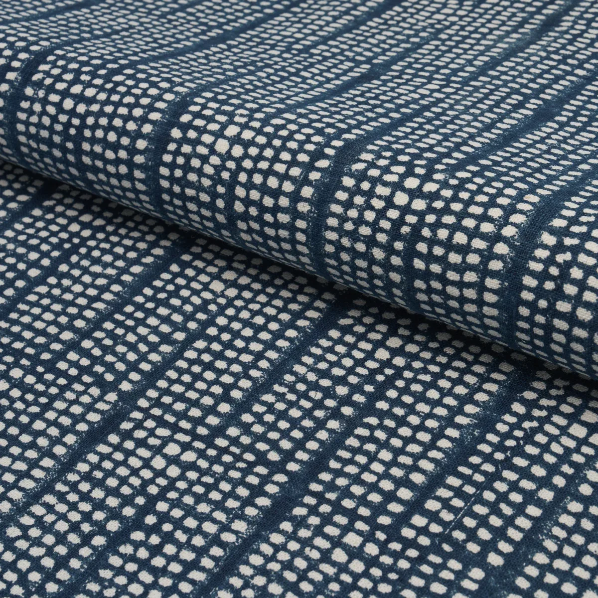 NOLAND BLOCK PRINT Fabric – INDIGO | Schumacher | Wallpaper NOLAND BLOCK PRINT fabric INDIGO color by Schumacher