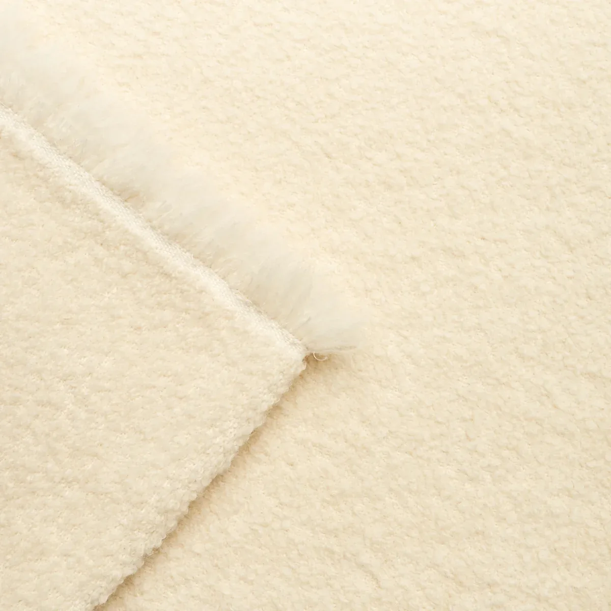 OSKAR ALPACA WOOL BOUCLÉ Fabric – IVORY | Schumacher | Wallp OSKAR ALPACA WOOL BOUCLÉ fabric IVORY color by Schumacher