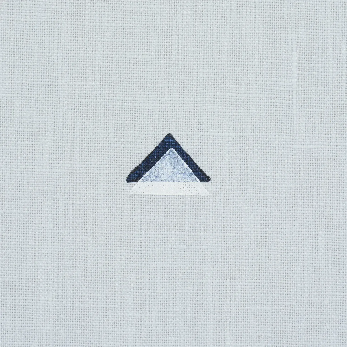 OVERLAPPING TRIANGLES Fabric – NAVY AND WHITE ON SKY | Schum OVERLAPPING TRIANGLES fabric NAVY AND WHITE ON SKY color by Schumacher