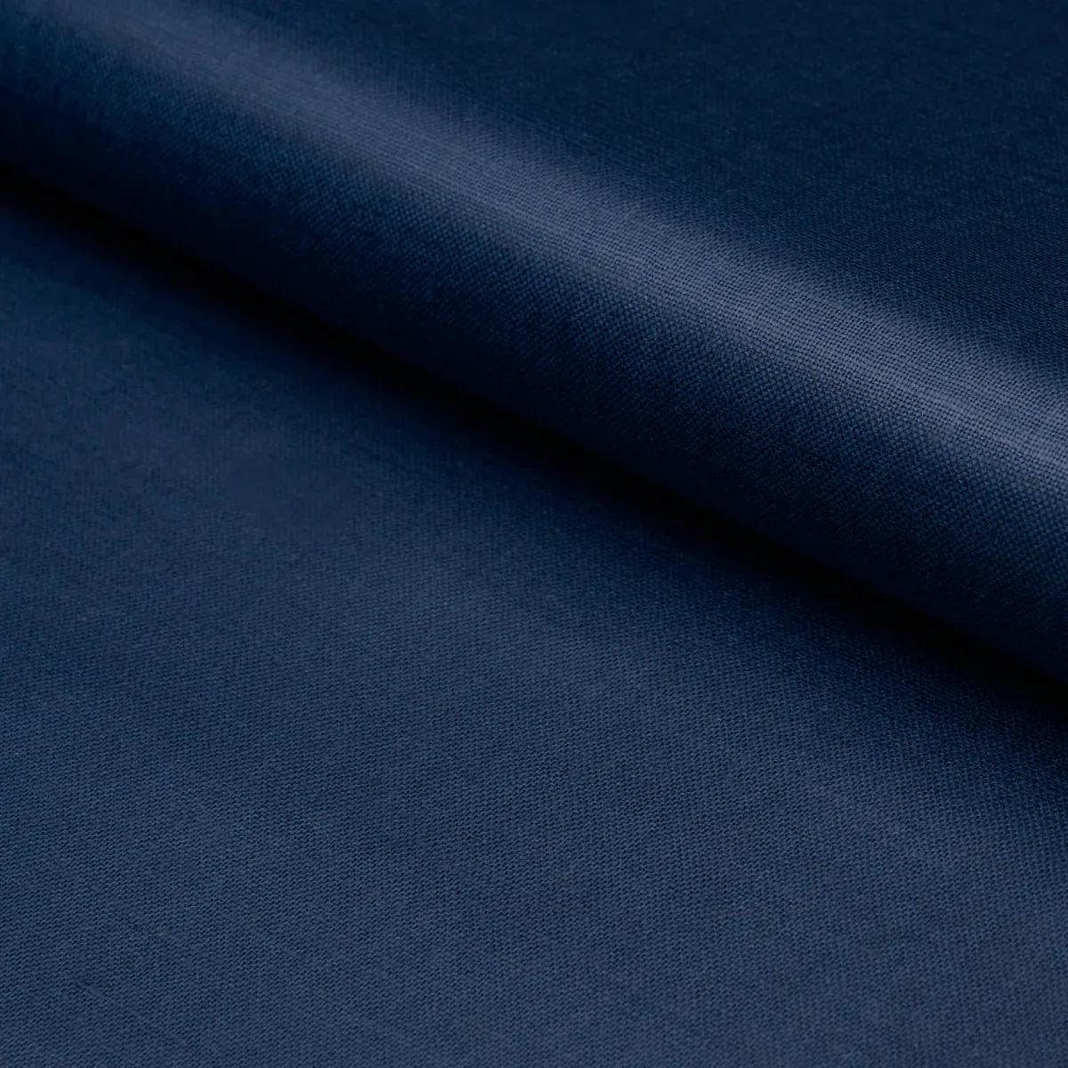 PATENT LINEN fabric NAVY color by Schumacher