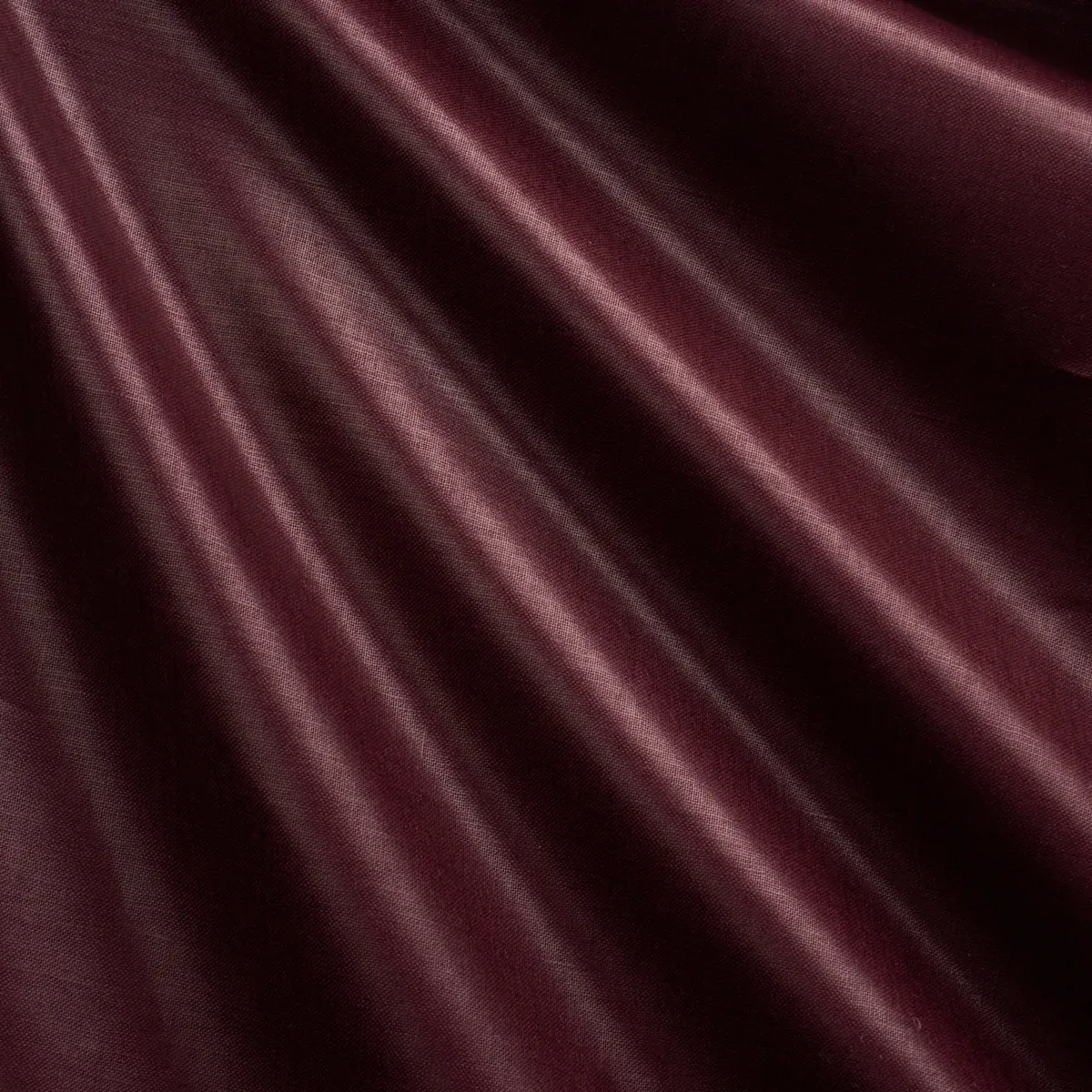 PATENT LINEN fabric PLUM color by Schumacher