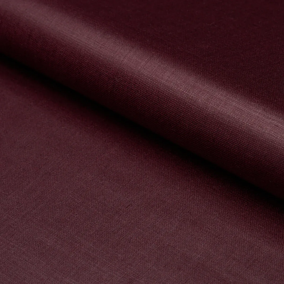 PATENT LINEN fabric PLUM color by Schumacher