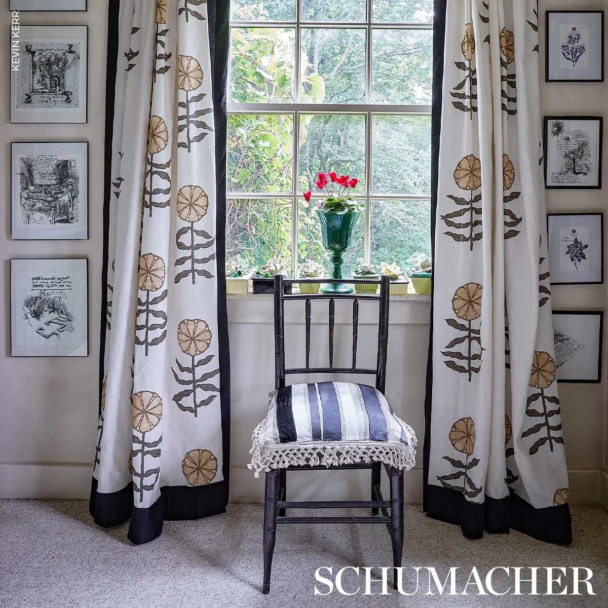 PRETTY PETALS Fabric – NEUTRAL | Schumacher | Wallpaper Twin PRETTY PETALS fabric NEUTRAL color by Schumacher
