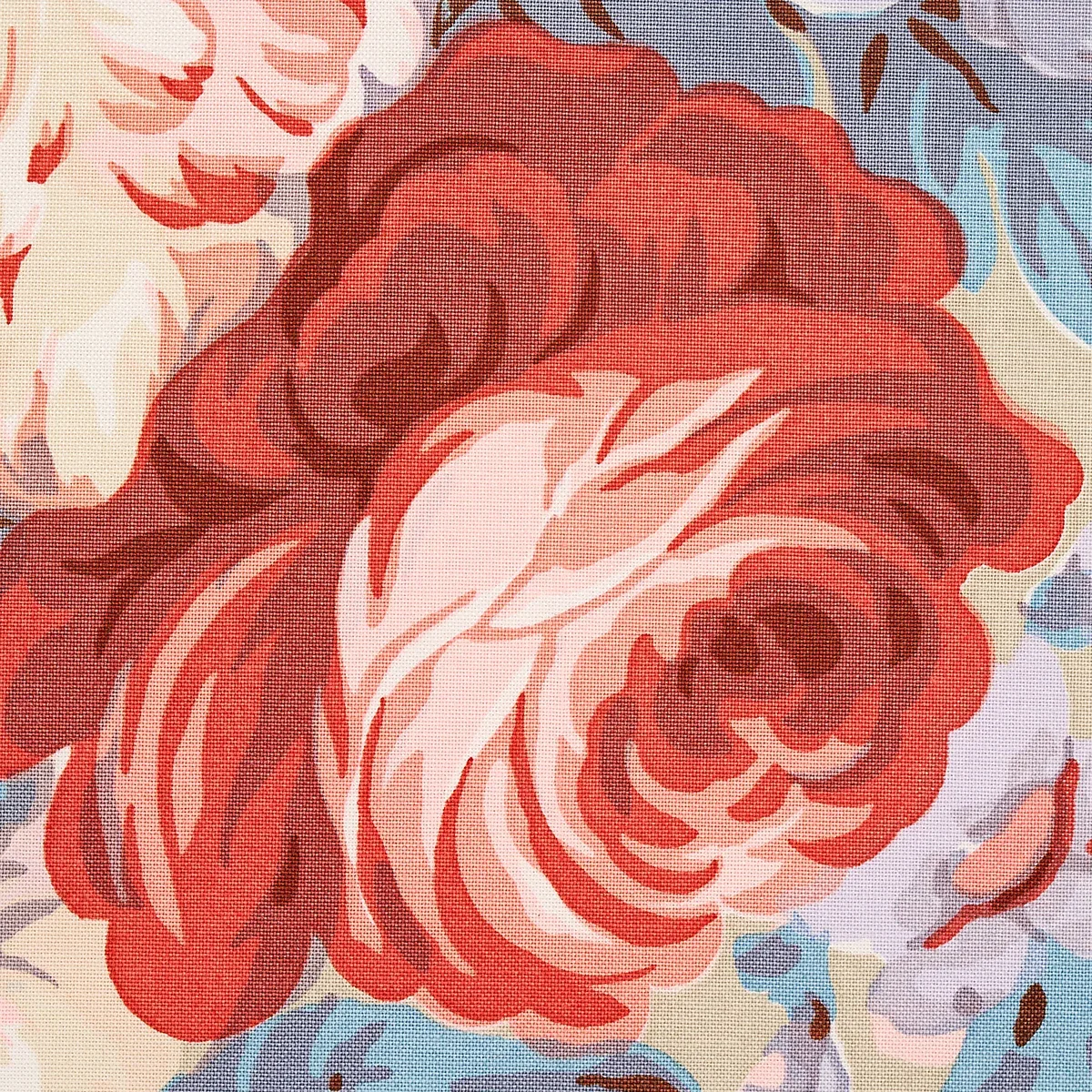 QUEENIES FLORAL CHINTZ Fabric – CHELSEA GARDEN | Schumacher QUEENIES FLORAL CHINTZ fabric CHELSEA GARDEN color by Schumacher