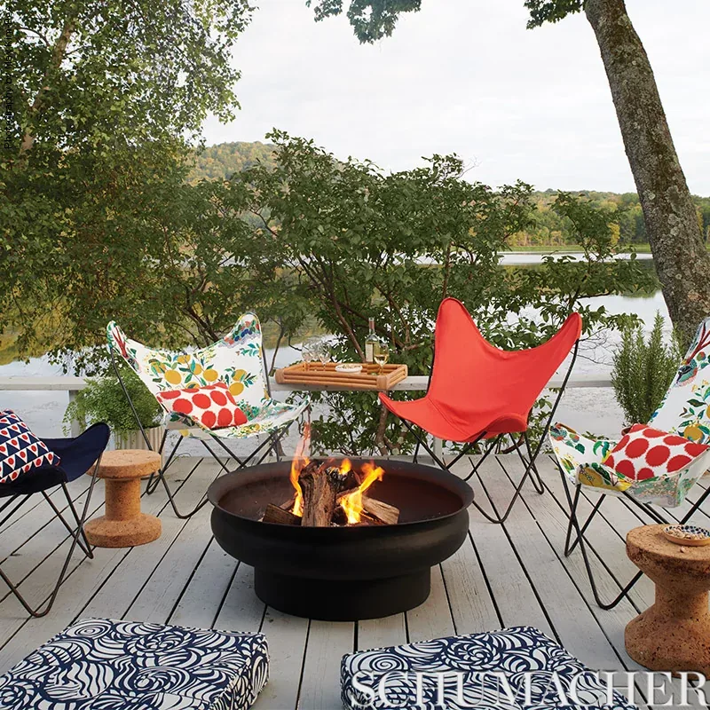 RAVELLO INDOOR/OUTDOOR Fabric – POPPY | Schumacher | Wallpap RAVELLO INDOOR/OUTDOOR fabric POPPY color by Schumacher