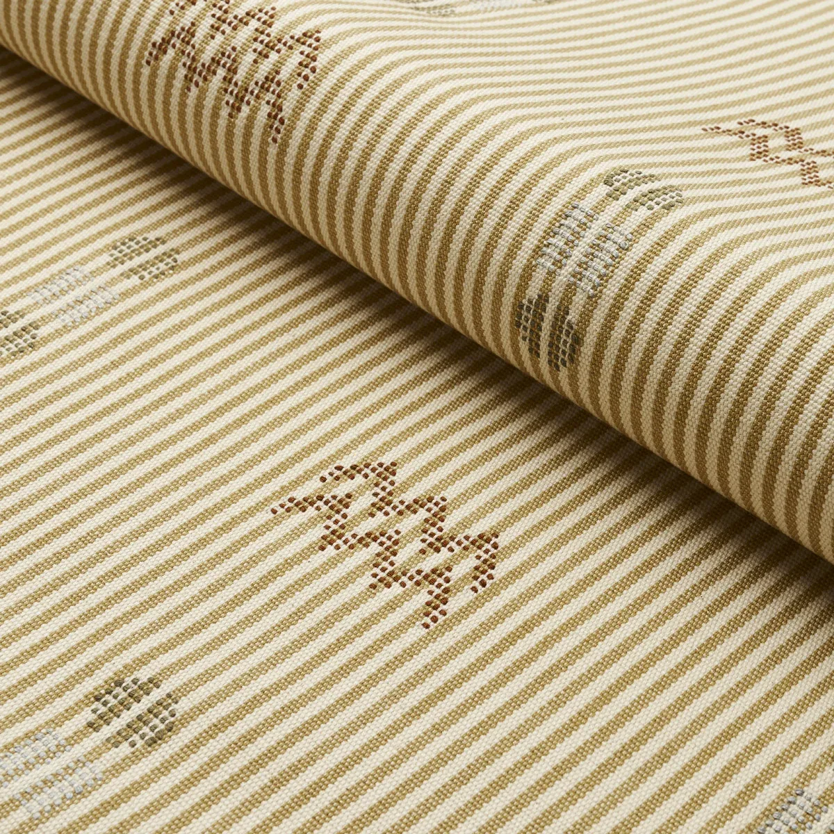 RIBBON Fabric – WHEAT | Schumacher | Wallpaper Twins RIBBON fabric WHEAT color by Schumacher