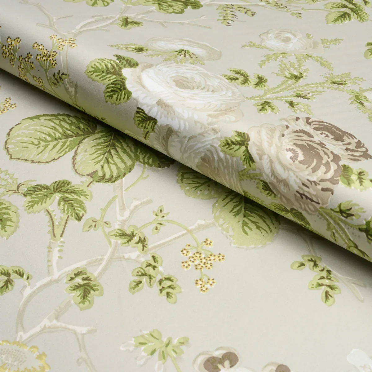 SALISBURY CHINTZ Fabric – TAUPE | Schumacher | Wallpaper Twi SALISBURY CHINTZ fabric TAUPE color by Schumacher